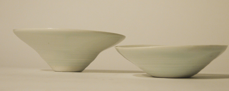 two bowls made with porcelain
